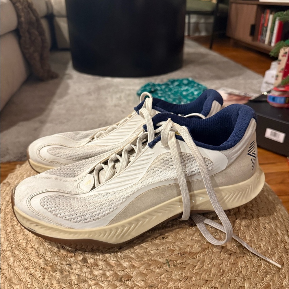 R.A.D One V1 size 10